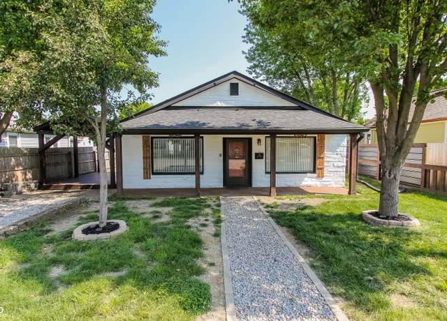 Property at 110 Highland Ave, Franklin, IN 46131, 3 beds, 2 baths