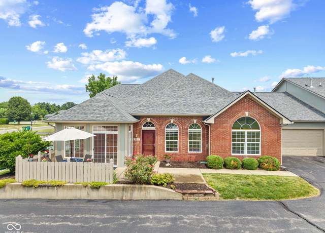 Property at 2815 Grandview Ln, Greenwood, IN 46143, 3 beds, 2 baths
