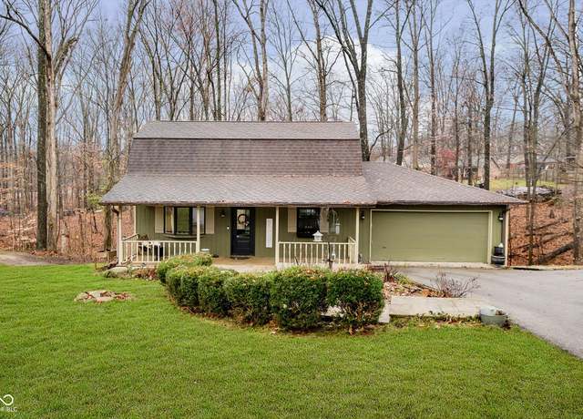 Property at 1850 White Oak Ln W, Martinsville, IN 46151, 2 beds, 2 baths