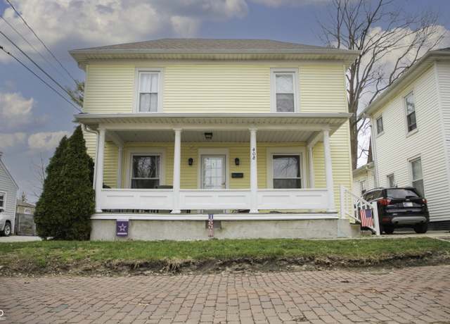 Property at 408 Maple Ct, Crawfordsville, IN 47933, 2 beds, 1 bath