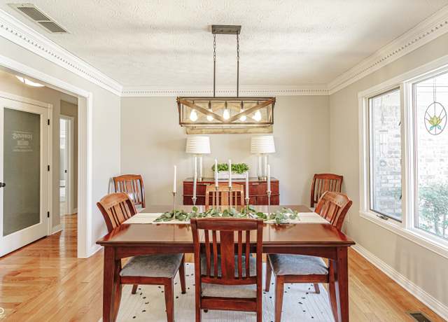 Property at 5875 Annanhill Ct, Avon, IN 46123, 4 beds, 3.5 baths