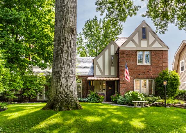 Property at 5433 N Delaware St, Indianapolis, IN 46220, 3 beds, 2.5 baths