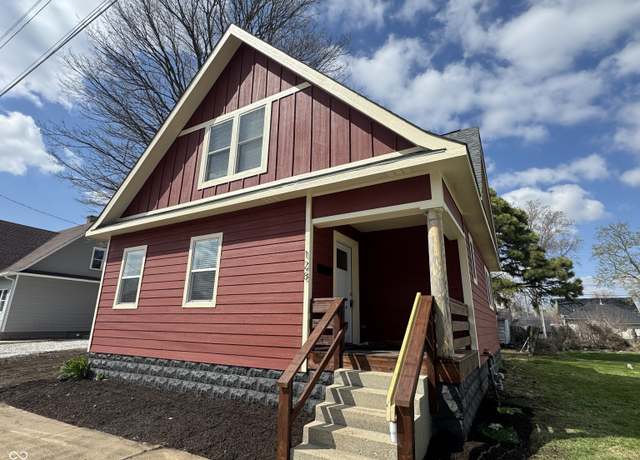 Property at 128 W Walnut St, Lebanon, IN 46052, 3 beds, 2 baths
