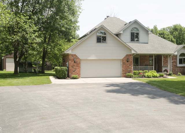 Property at 1739 S County Road 450 E, Avon, IN 46123, 4 beds, 2.5 baths