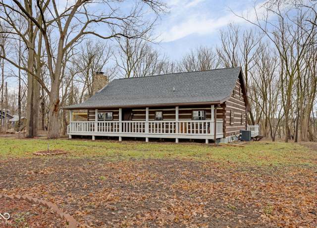 Property at 1084 Chipmunk Ln, Pendleton, IN 46064, 3 beds, 2 baths