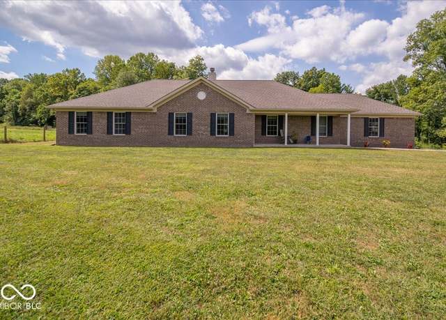 Property at 10302 S County Road 10 E, Cloverdale, IN 46120, 4 beds, 2 baths