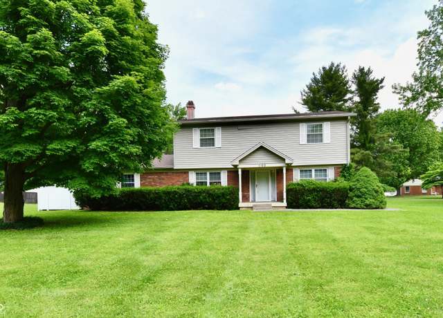 Property at 1102 Fox Hill Dr, Indianapolis, IN 46228, 4 beds, 2.5 baths
