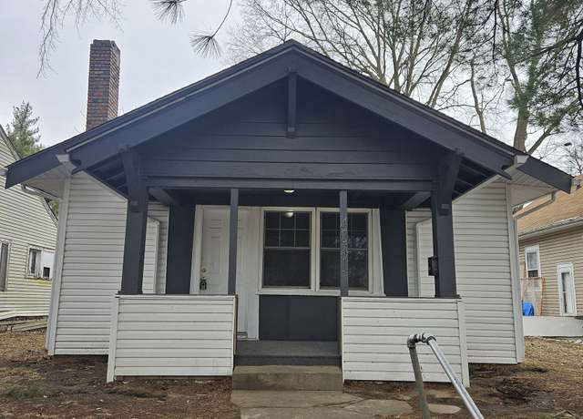 Property at 4041 Boulevard Pl, Indianapolis, IN 46208, 2 beds, 1 bath