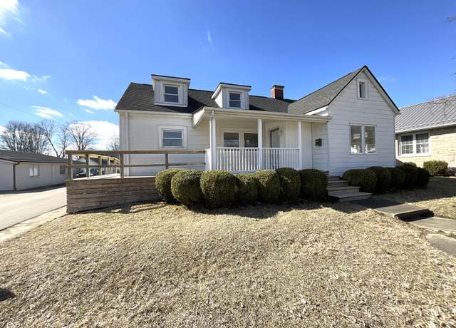 Property at 213 N Fletcher Ave, Spencer, IN 47460, 3 beds, 1 bath