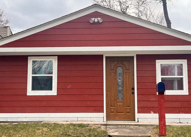 Property at 1921 W Michigan St, Indianapolis, IN 46222, 3 beds, 2 baths