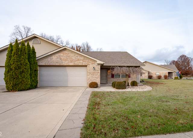 Property at 3920 Oak Harbor Ln, Indianapolis, IN 46237, 2 beds, 1.5 baths