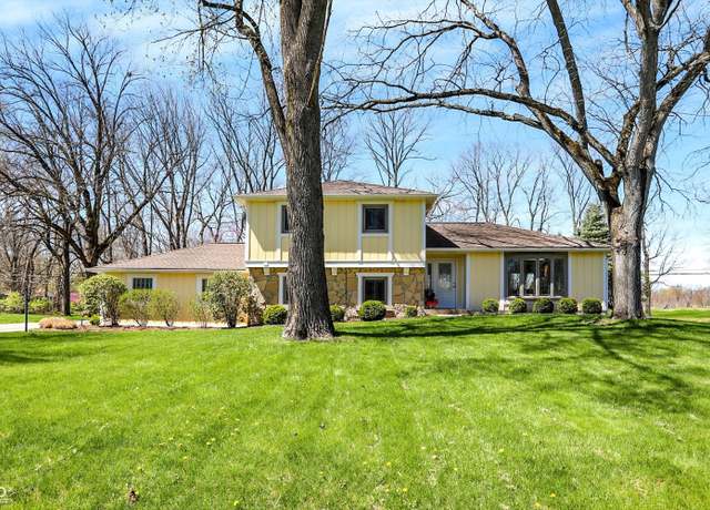 Property at 11006 Timber Ln, Carmel, IN 46032, 4 beds, 3 baths