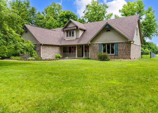 Property at 7533 Deerfield Dr, Greenfield, IN 46140, 3 beds, 2.5 baths