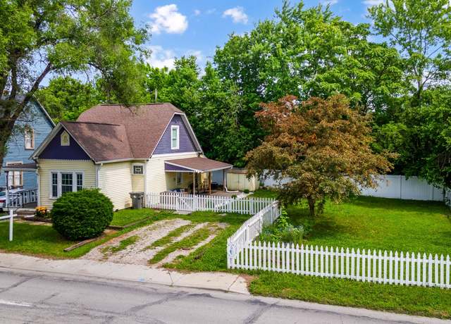 Property at 602 Prospect St, Indianapolis, IN 46203, 3 beds, 3 baths