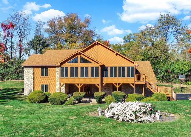 Property at 8530 Helmsman Cir, Indianapolis, IN 46256, 4 beds, 2.5 baths