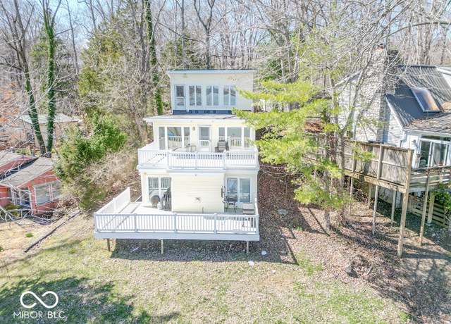 Property at 8027 N Lakeview Dr, Unionville, IN 47468, 5 beds, 2.5 baths
