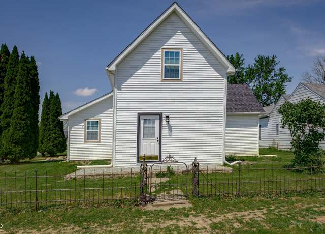 Property at 2402 N B St, Elwood, IN 46036, 4 beds, 2 baths