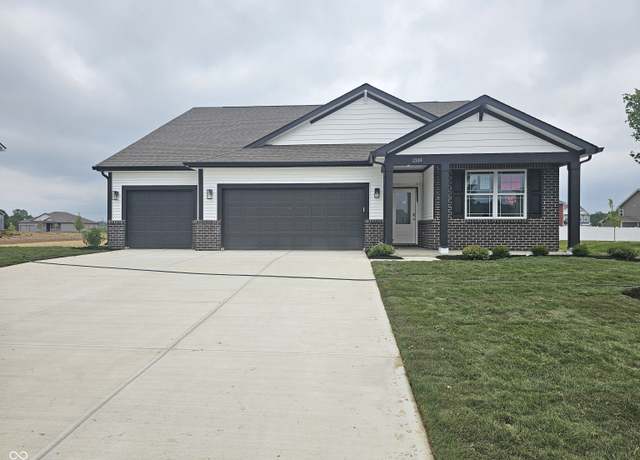 Property at 2339 Pine Valley Dr, Plainfield, IN 46168, 4 beds, 3 baths