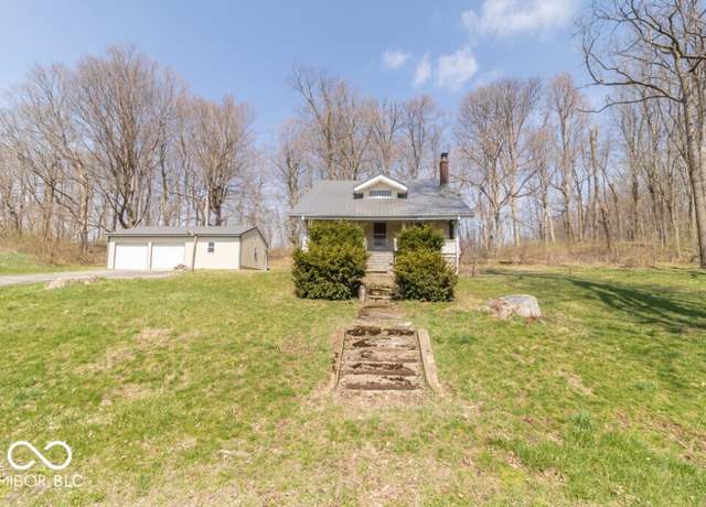 Property at 2645 S Greensboro Pike, New Castle, IN 47362, 4 beds, 1.5 baths