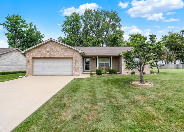 Property at 822 Allendale Dr, Seymour, IN 47274, 3 beds, 2 baths