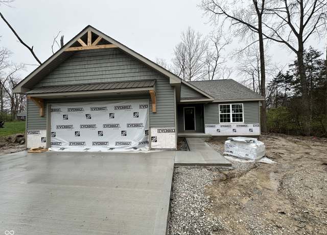 Property at 462 Jefferson, Coatesville, IN 46121, 3 beds, 2 baths