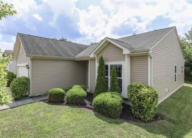 Property at 4528 Angelica Dr, Indianapolis, IN 46237, 3 beds, 2 baths