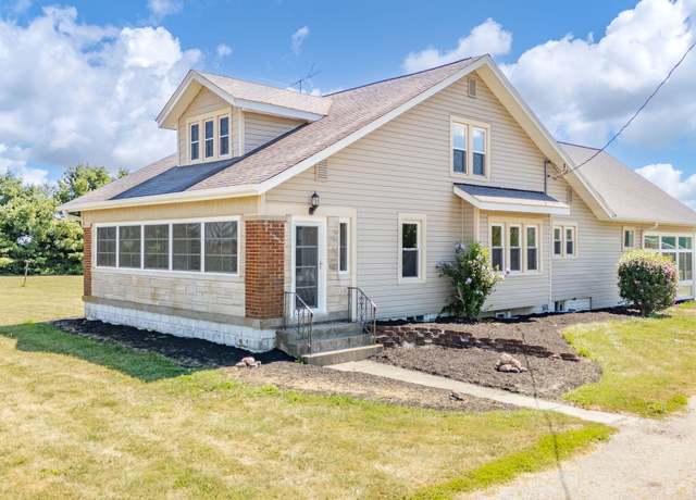 Property at 4689 E County Road 600 South, Straughn, IN 47387, 4 beds, 2.5 baths