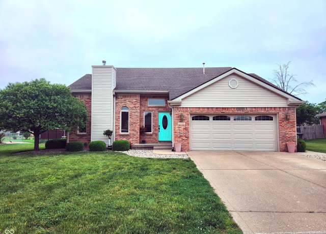 Property at 1026 Summer Way Dr, Shelbyville, IN 46176, 3 beds, 2.5 baths