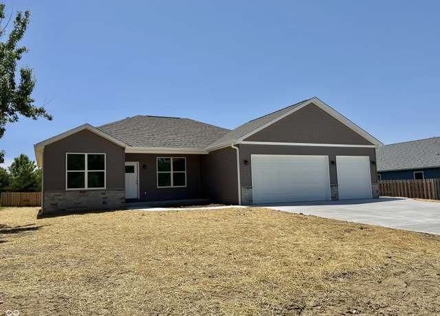 Property at 537 Gettysburg, Coatesville, IN 46121, 3 beds, 2 baths