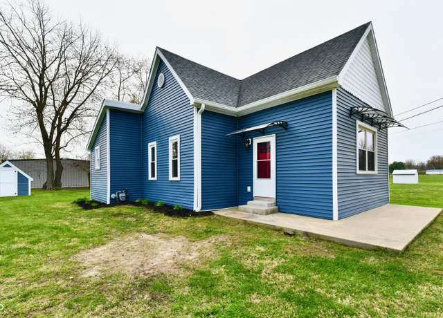 Property at 10880 N 23rd St, Elwood, IN 46036, 2 beds, 1 bath