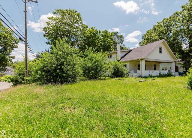 Property at 425 W 40th St, Indianapolis, IN 46208