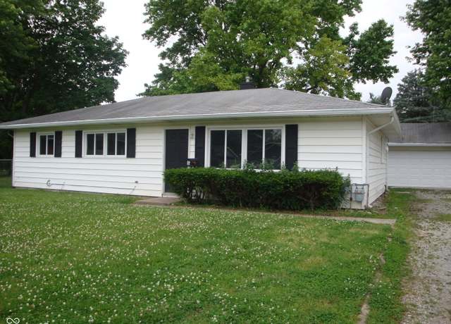 Property at 5 Tousley Ct, Indianapolis, IN 46224, 4 beds, 1.5 baths