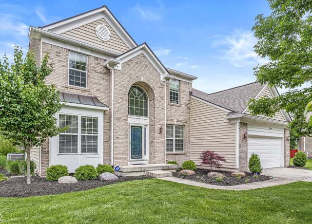 Property at 2070 Mustang Chase Dr, Carmel, IN 46074, 4 beds, 2.5 baths