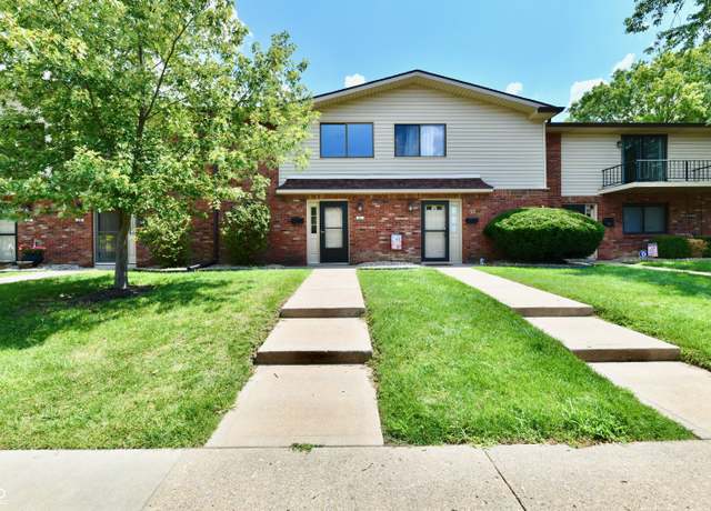 Property at 31 Trails End St, Greenwood, IN 46142, 2 beds, 1.5 baths
