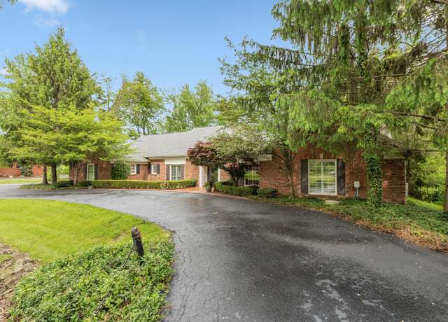 Property at 8535 Washington Blvd, Indianapolis, IN 46240, 4 beds, 3.5 baths