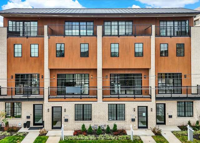 Property at 531 E North St, Indianapolis, IN 46204, 3 beds, 3.5 baths