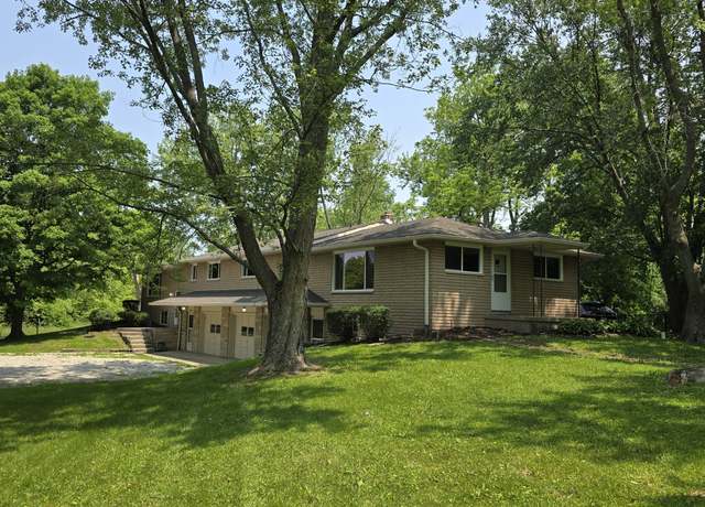 Property at 10016 E Troy Ave, Indianapolis, IN 46239, 4 beds, 4.5 baths