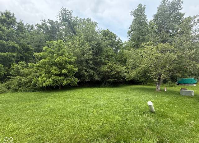 Property at 2200 Norwich Pl, Martinsville, IN 46151