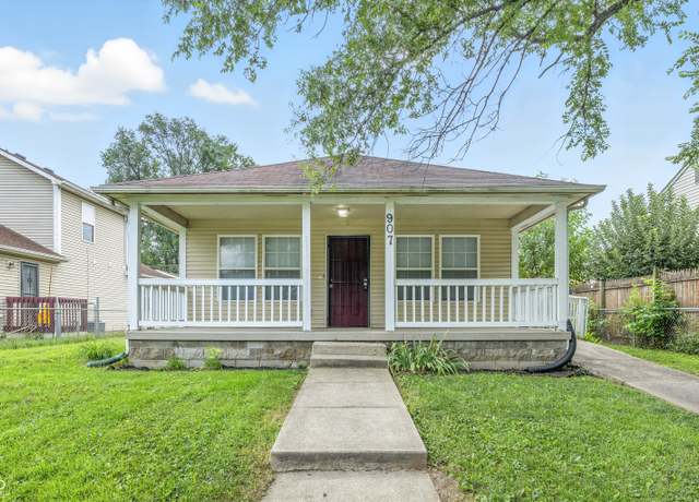 Property at 907 Warren Ave, Indianapolis, IN 46221, 4 beds, 1 bath