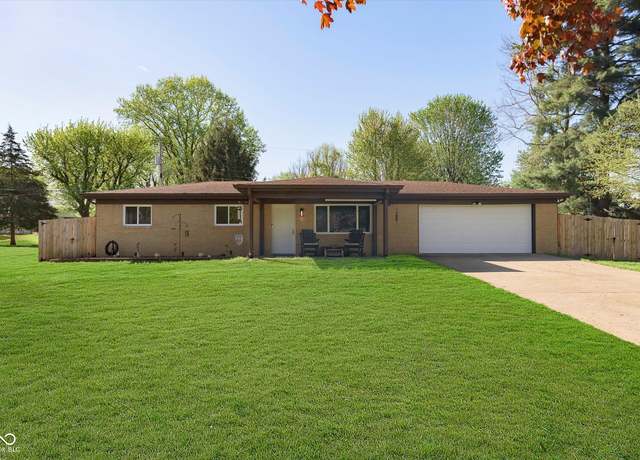 Property at 9748 W Sunset Ln, Elwood, IN 46036, 3 beds, 1 bath