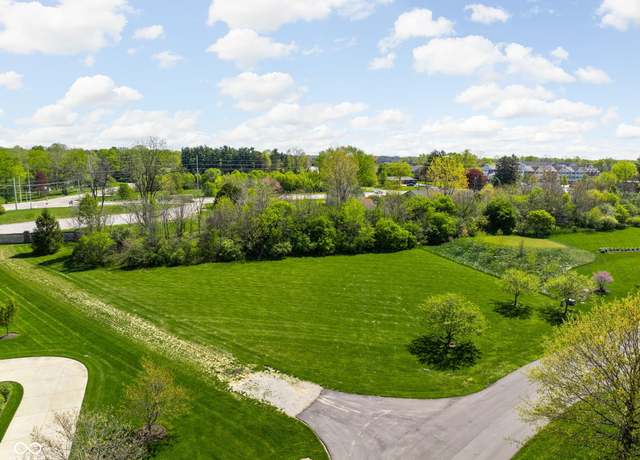 Property at 12 Lost Run Ln, Zionsville, IN 46077