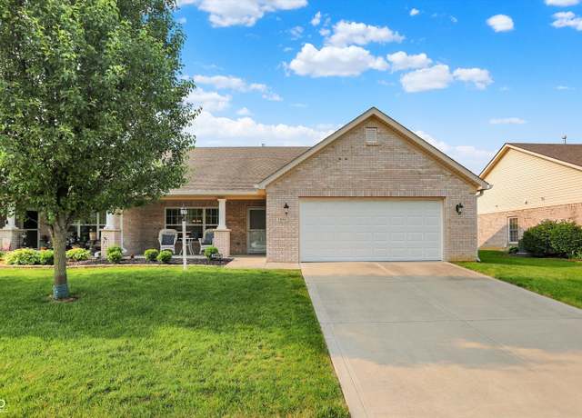 Property at 1056 Hilltop Commons Blvd, Whiteland, IN 46184, 3 beds, 2 baths