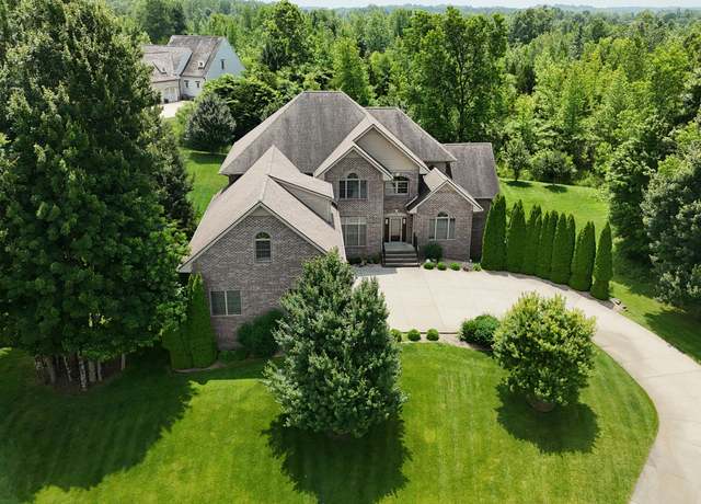 Property at 1008 Westcreek Dr, Columbus, IN 47201, 6 beds, 5 baths