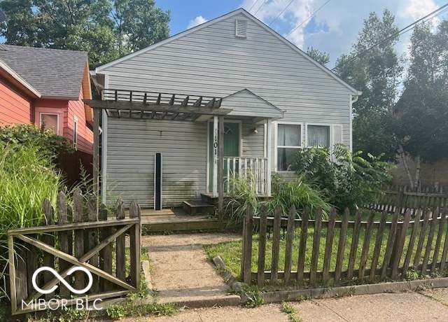 Property at 101 E Palmer St, Indianapolis, IN 46225, 3 beds, 1 bath
