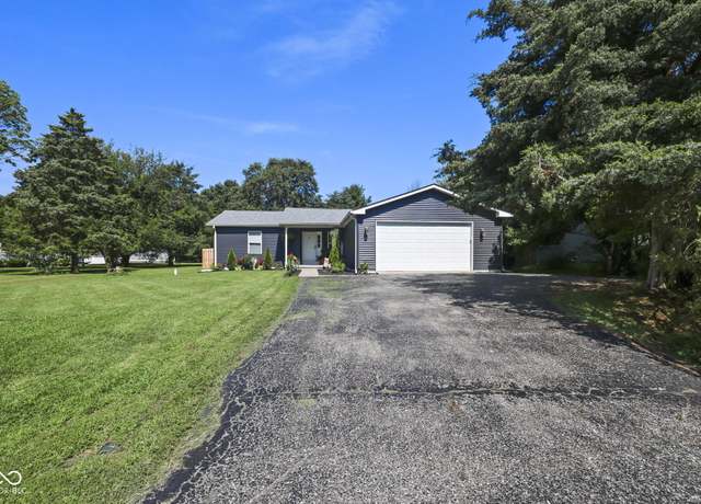 Property at 206 Jefferson, Coatesville, IN 46121, 3 beds, 2 baths