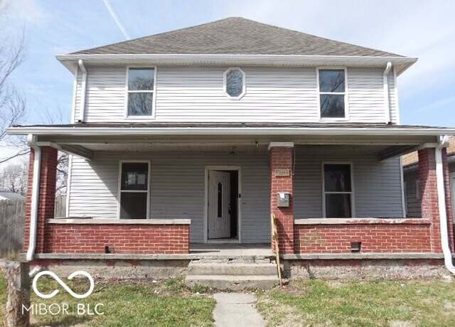 Property at 2811 S Elm St, Muncie, IN 47302, 4 beds, 2 baths
