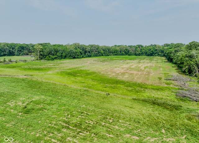 Property at 1447 Overlook Ct, Zionsville, IN 46077
