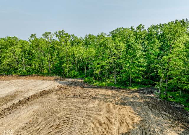Property at 1743 Templewood Dr, Zionsville, IN 46077
