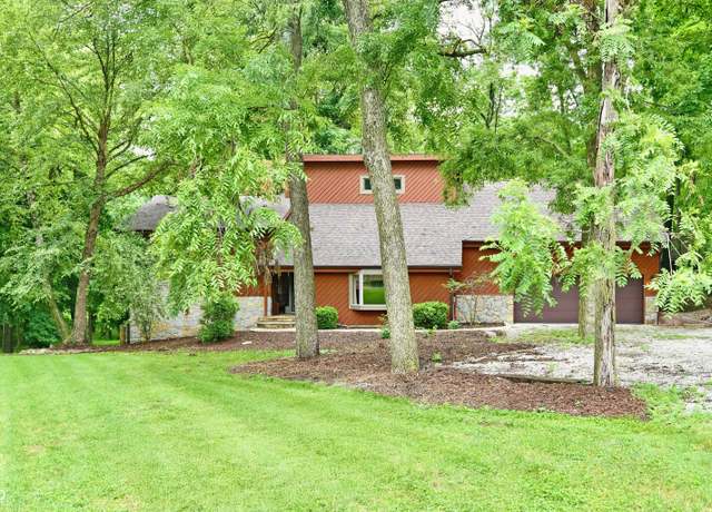 Property at 5202 Hill Valley Dr, Pittsboro, IN 46167, 3 beds, 2.5 baths