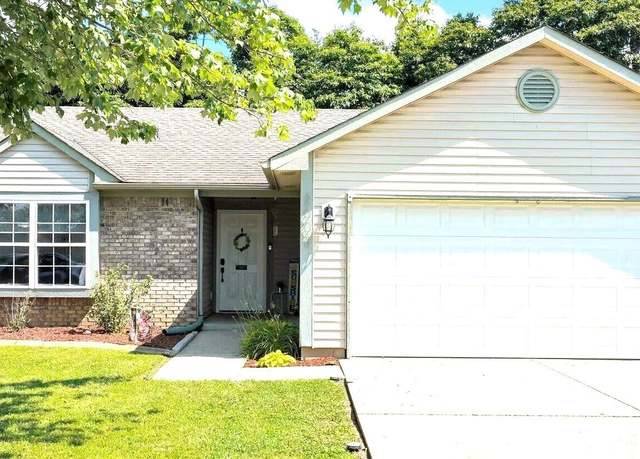 Property at 2603 S Southern Pines Ct, Bloomington, IN 47403, 3 beds, 2 baths